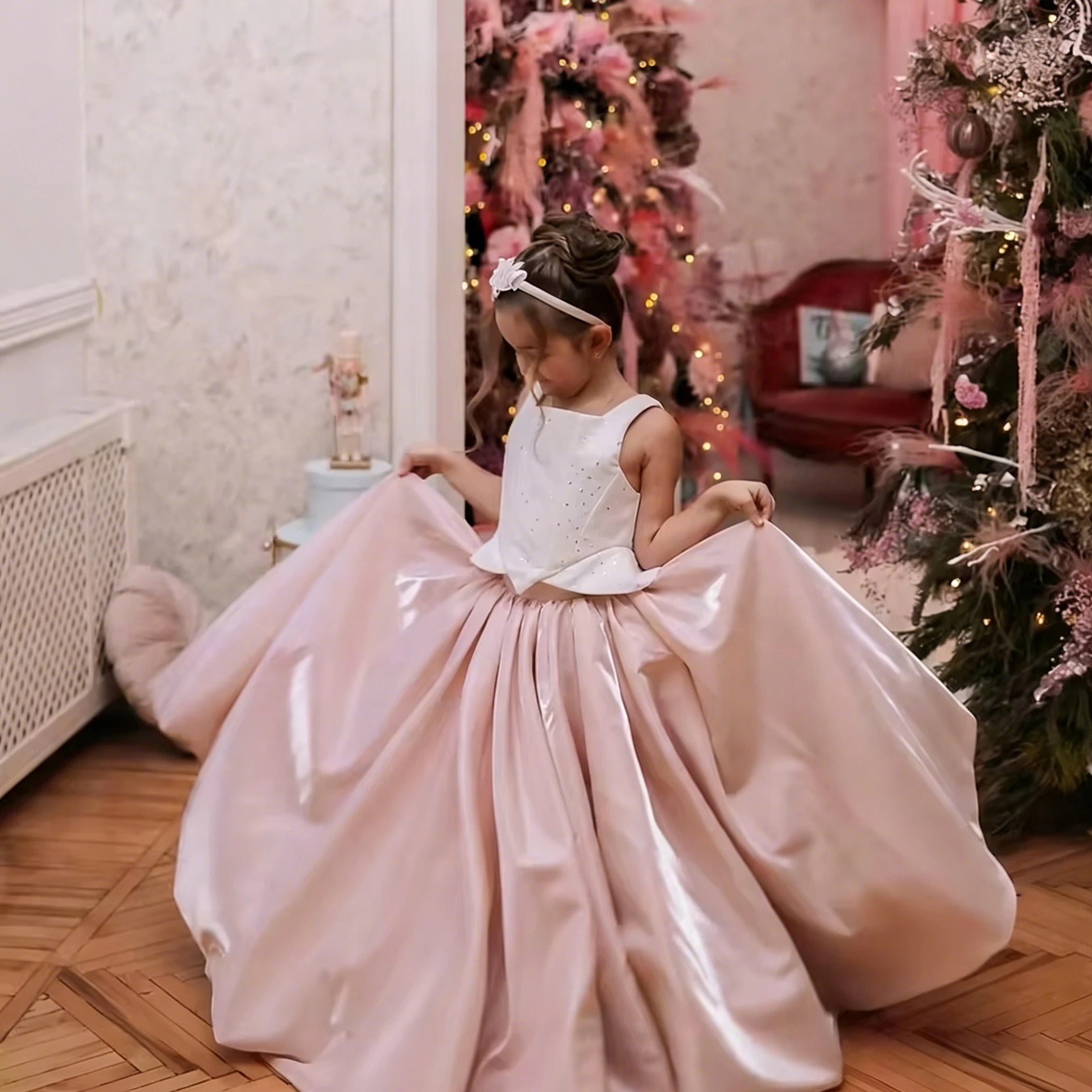 Customized Flower Girl Dress F - Birthday Sash Glitter incelemesi ve fiyatı